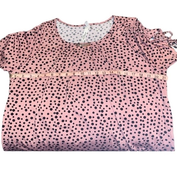 NY Women’s collection pink and black polkadot blouse scrunch tie sleeves Size 1X - Picture 12 of 14